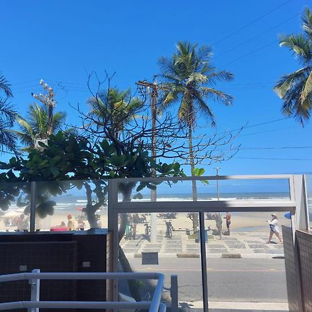 Apartamento Com Vista Mar กัวรูจา ภายนอก รูปภาพ