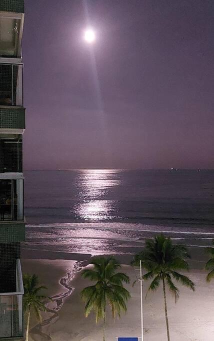Apartamento Com Vista Mar กัวรูจา ภายนอก รูปภาพ